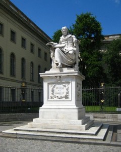 Uni Berlin - Denkmal Wilhelm von Humboldt